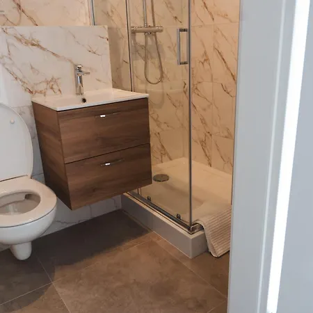 Modern Spot
