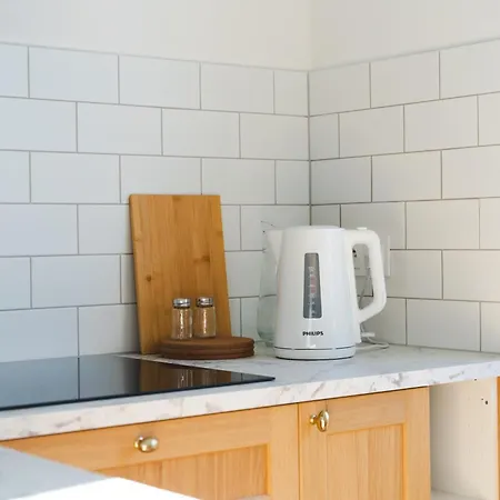 Modern Spot Apartman